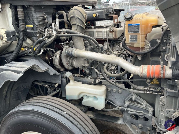 2019-international-lt-image-39