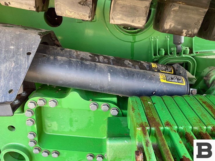 2013-john-deere-9560rt-image-42