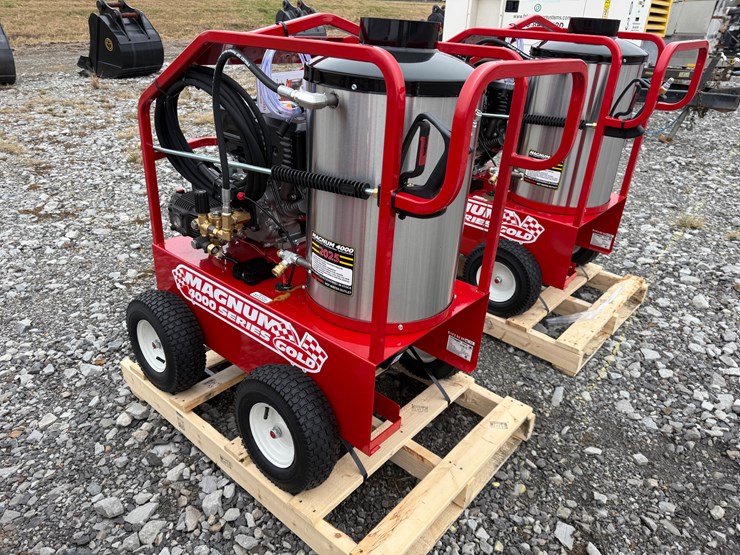 #3-•-unused-magnum-4000-series-hot-water-pressure-washer-254672-inv#33542-image-6