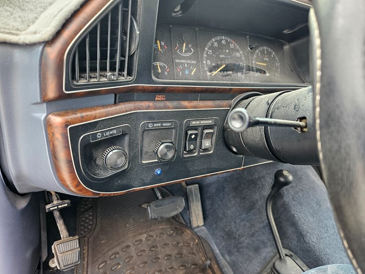 1989-ford-bronco-image-40