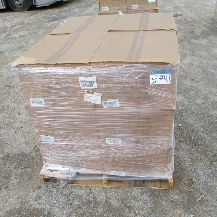 Lot Of Square Cedar Wooden Plant Baskets,