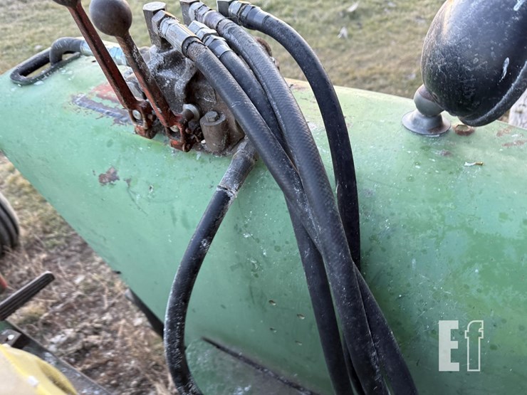 john-deere-4010-image-11