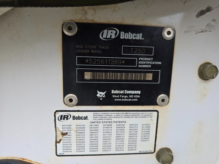 bobcat-t250-image-39