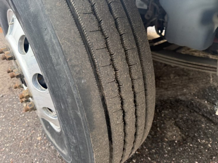 #2000-•-2014-freightliner-altec-digger-derrick-image-98