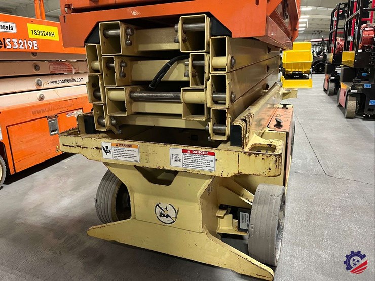 2014-jlg-1932rs-image-14