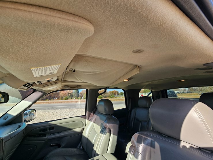 2004-gmc-yukon-image-29