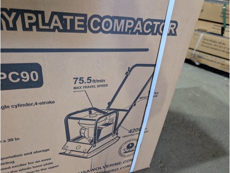 landhero-ldh-pc90-heavy-duty-plate-compactor-image-3