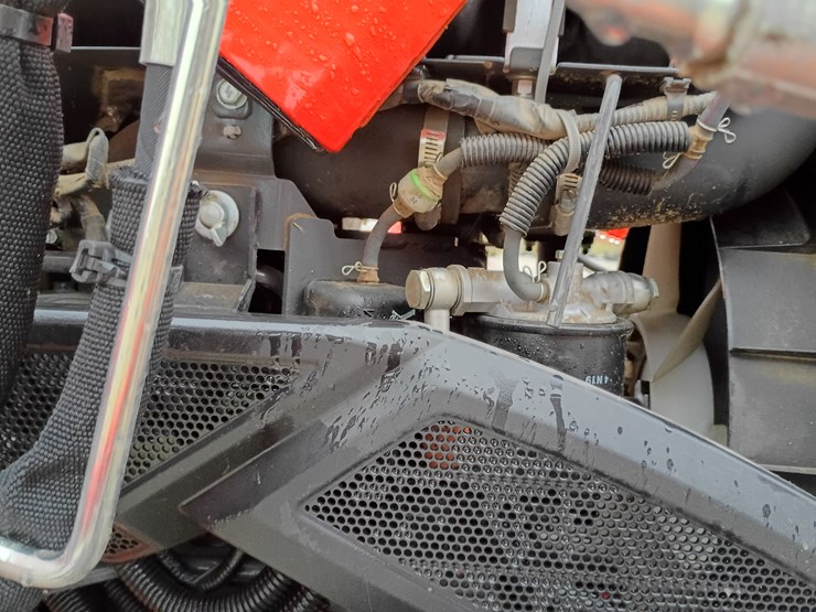 2022-kubota-la526-image-28