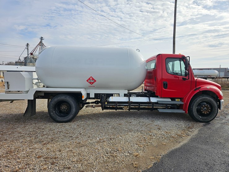 2016-freightliner-s2g-image-20