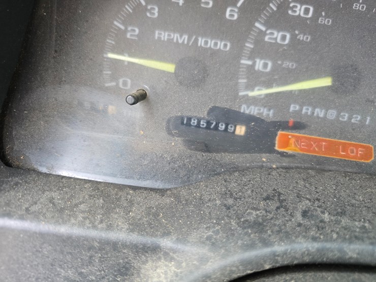 1997-chevrolet-k2500-image-41