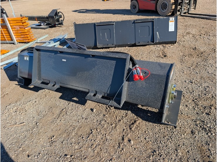 wolverine-skid-steer-tiller-72"-image-3