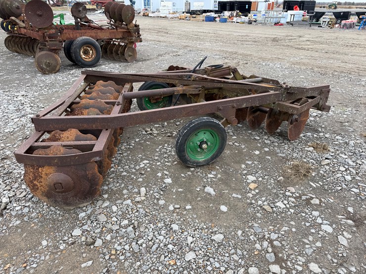 john-deere-7-image-6