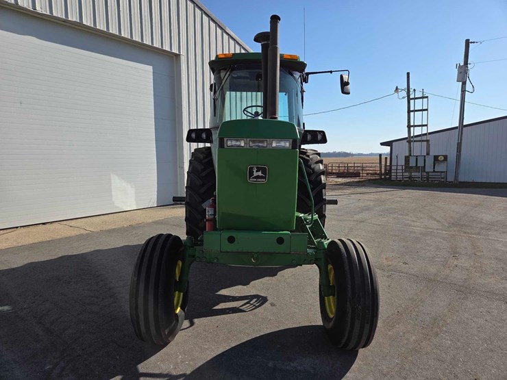 1991-john-deere-4455-image-5