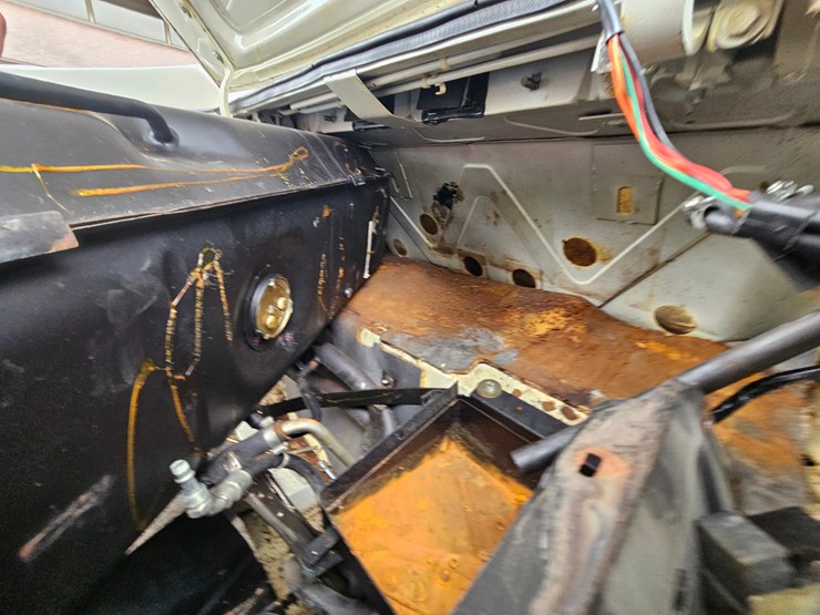 #21242-•-1990-jaguar-xjs-passenger-car-image-52