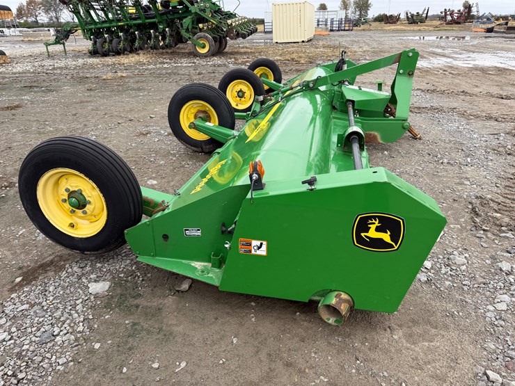 john-deere-520-image-4