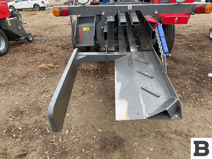 massey-ferguson-1844s-image-32