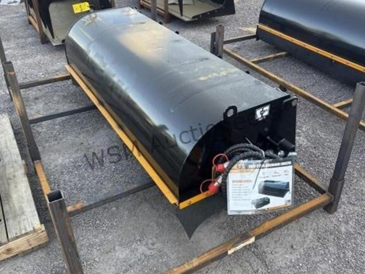 2025-giyi-bs72-72in-boxbroom-for-skid-steer-image-2