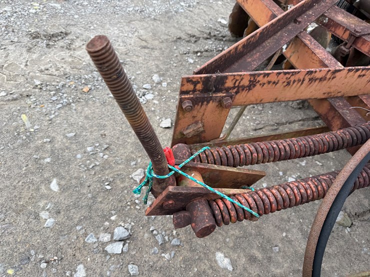 john-deere-7-image-43