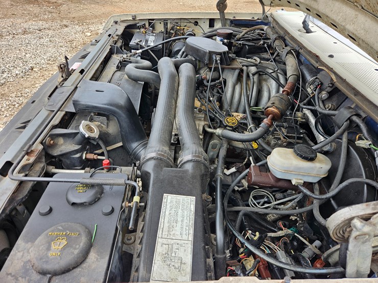 1989-ford-bronco-image-22