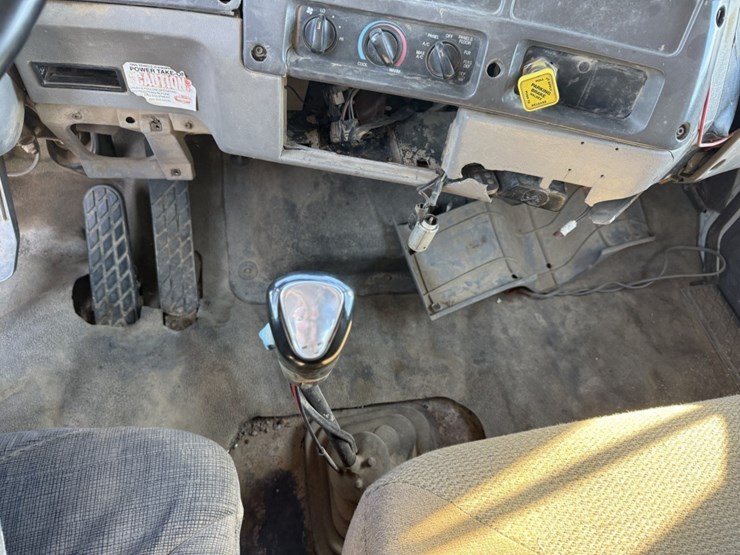 #1953-•-1998-ford-fuel-truck-image-67