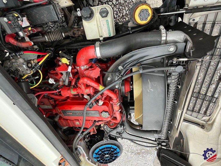 2017-freightliner-m2-s/a-tank-truck-image-54