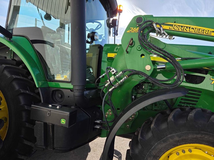 2010-john-deere-7830-image-41