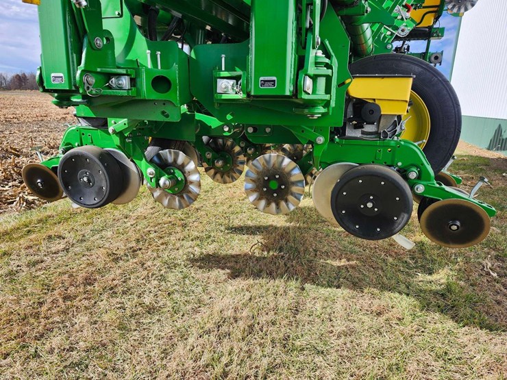 2021-john-deere-1795-image-20