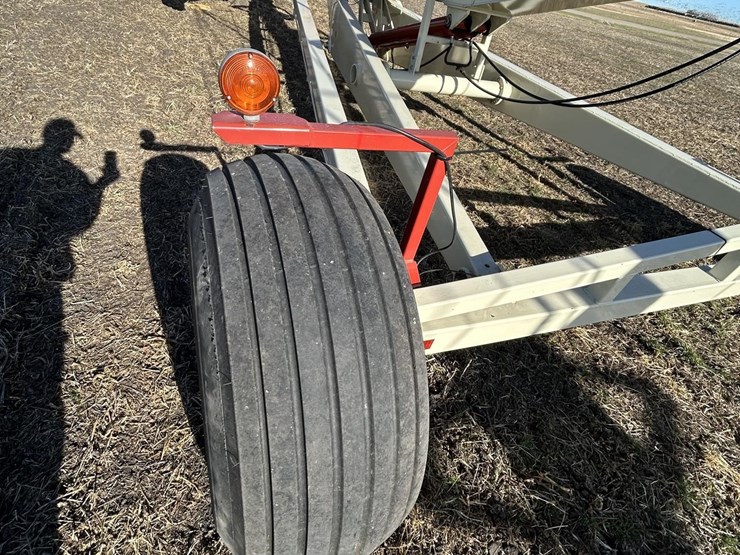 buhler-farm-king-16104-image-3