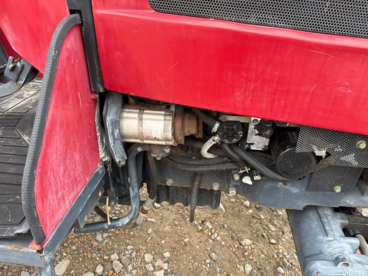 mahindra-2810-image-24