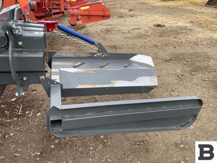 massey-ferguson-1844s-image-37