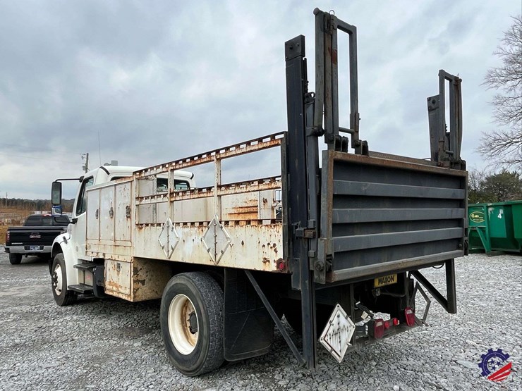 2017-freightliner-m2-s/a-tank-truck-image-29