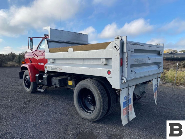 1986-gmc-c7000-truck-image-4