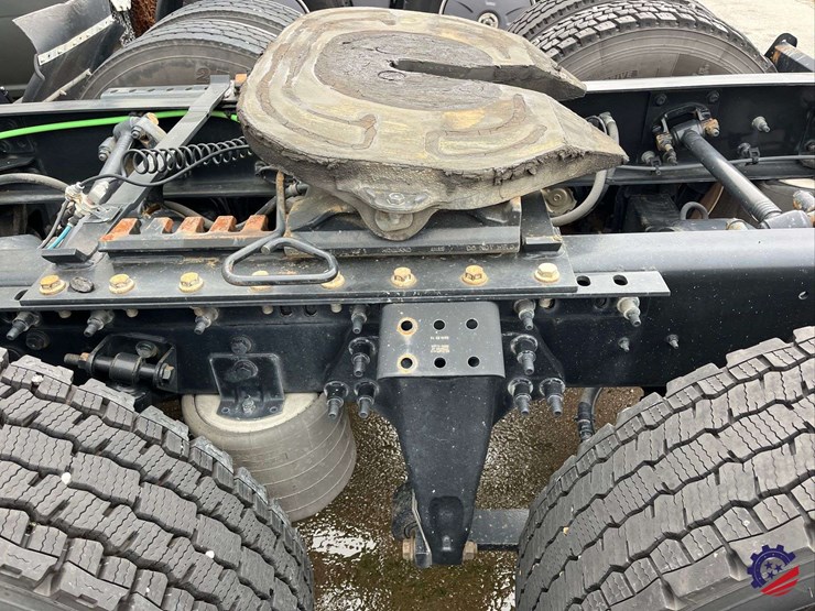 2019-international-lt-image-9