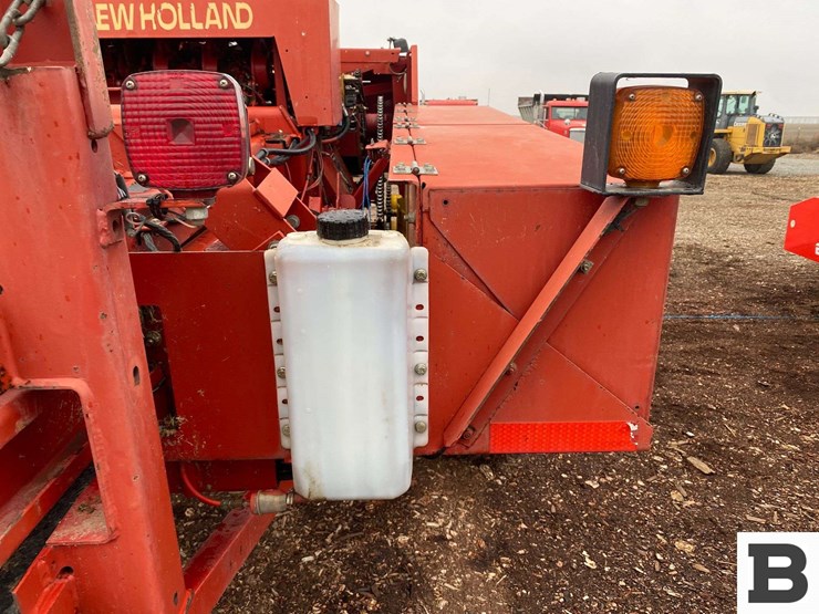 2002-new-holland-bb900-image-31