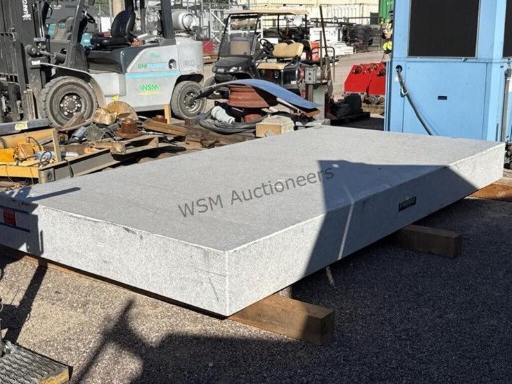 large-standridge-granite-work-surface-image-3