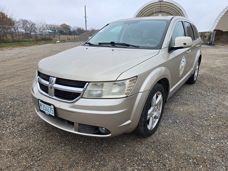 2009-dodge-journey-image-1