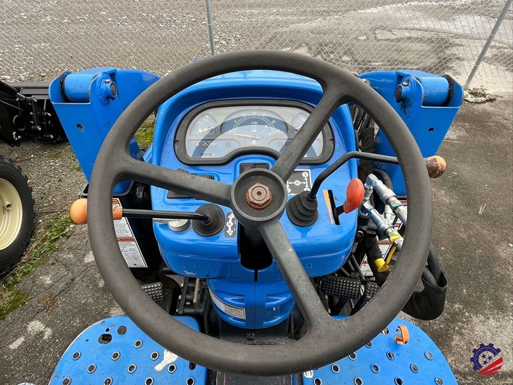 new-holland-tc40a-image-28