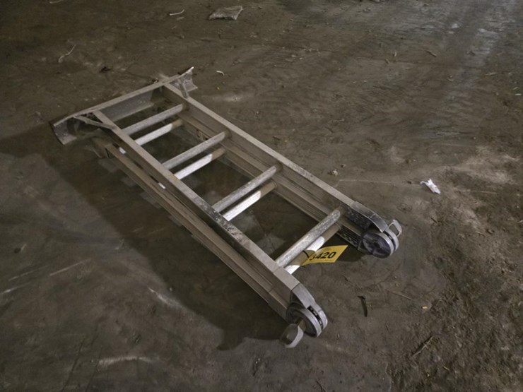 #3420-•-approx.-96"-folding-ladder-image-1