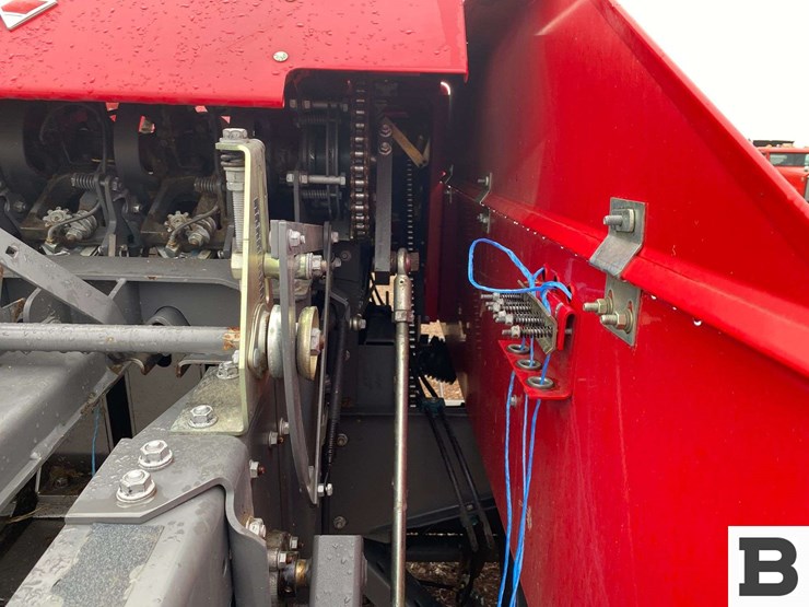 massey-ferguson-1844s-image-41