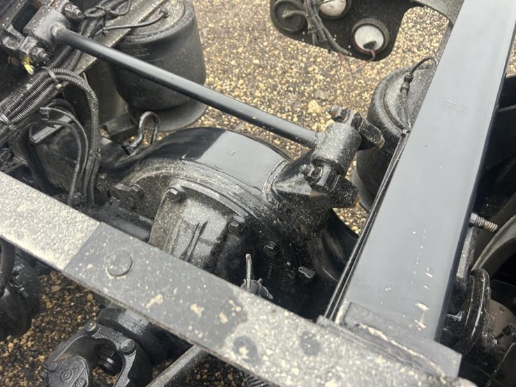 #1675-•-2016-freightliner-harrison-glider-kit-day-cab-truc-image-37