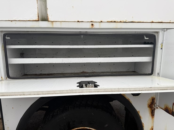 2013-international-4300-sba-image-34