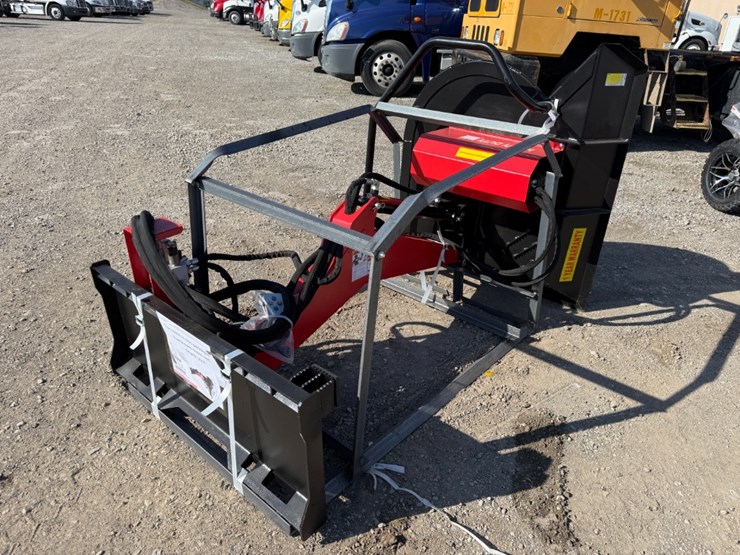 ray-tree-skid-steer-44"-articulating-brush-cutter-image-3