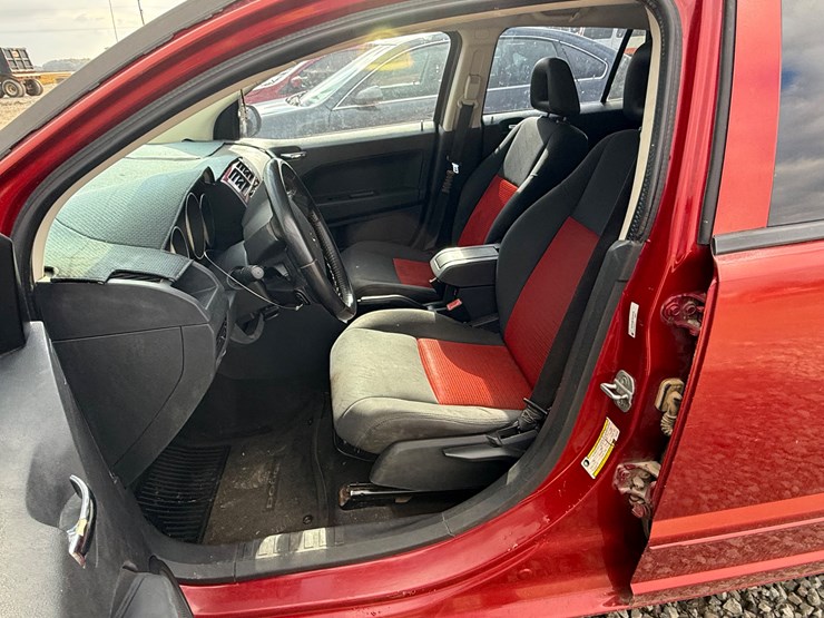 2008-dodge-caliber-image-23