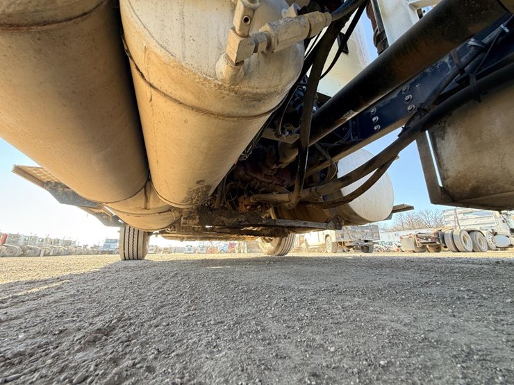 #1965-•-2008-international-eagle-day-cab-truck-tractor-image-50