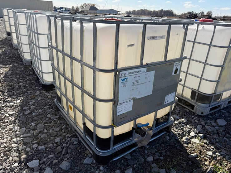 #22623-•-1000-gallon-poly-tank-w/-cage-image-2