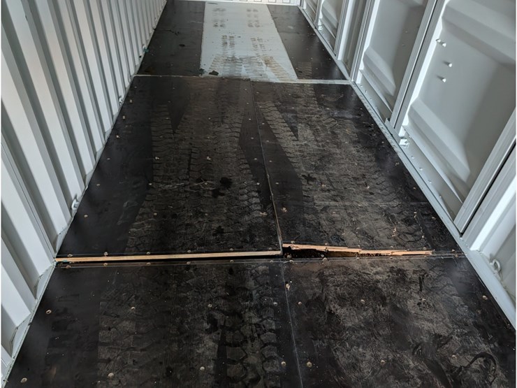 40'-high-side-1-trip-shipping-container-w/-4-side-doors-image-6