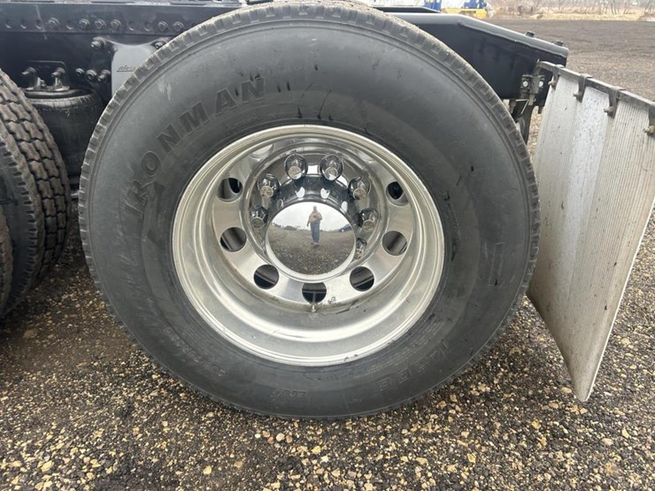 #1675-•-2016-freightliner-harrison-glider-kit-day-cab-truc-image-47