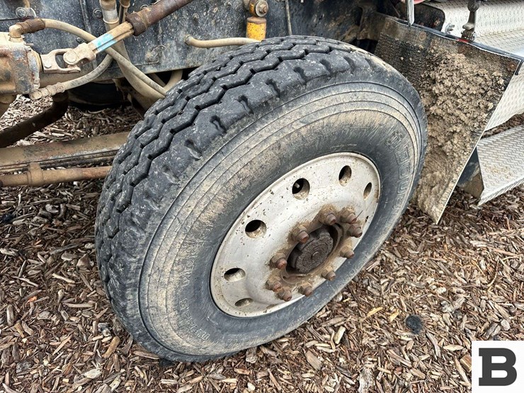 kenworth-t800-image-34