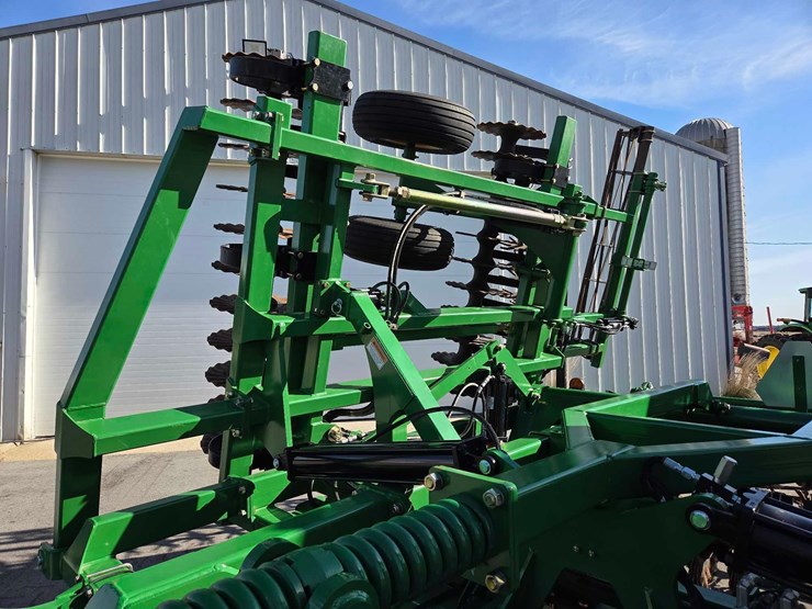 great-plains-2400-image-11