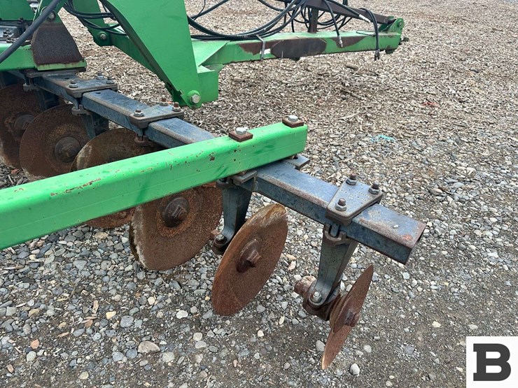 john-deere-2700-image-33